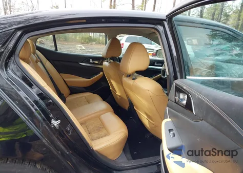 2017 Nissan Maxima 3.5 Sr из США, поврежденный, VIN 1N4AA6AP5HC393963